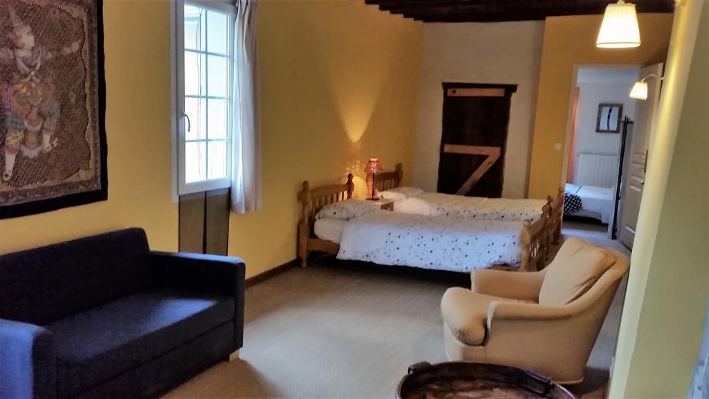 Maison D'Hotes Les 3 Baudets Issor 外观 照片
